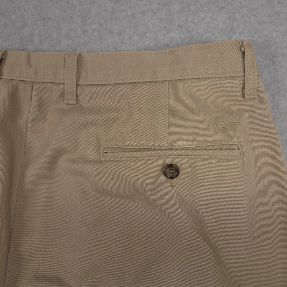 Dockers D3 Mens 38x29 Beige Khaki Flat Front Casual Chino Pants School